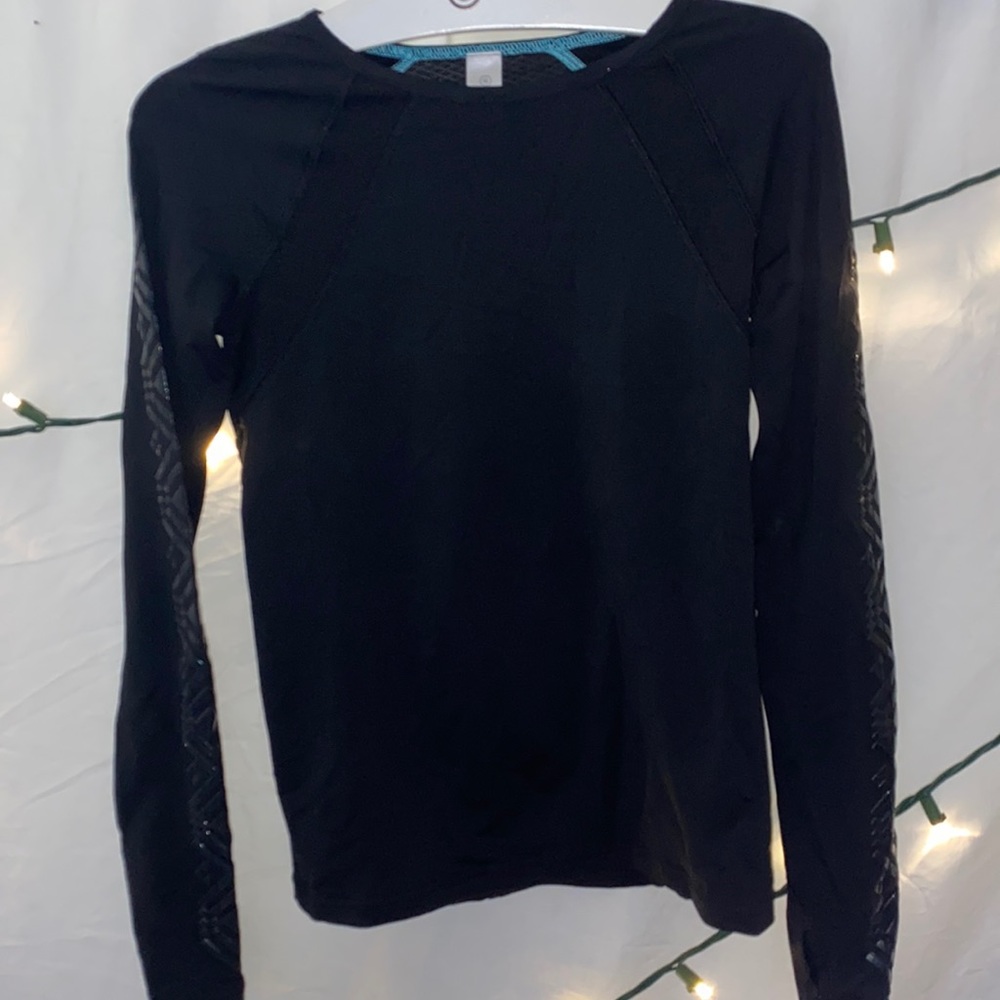 Ivivva long sleeve with grips